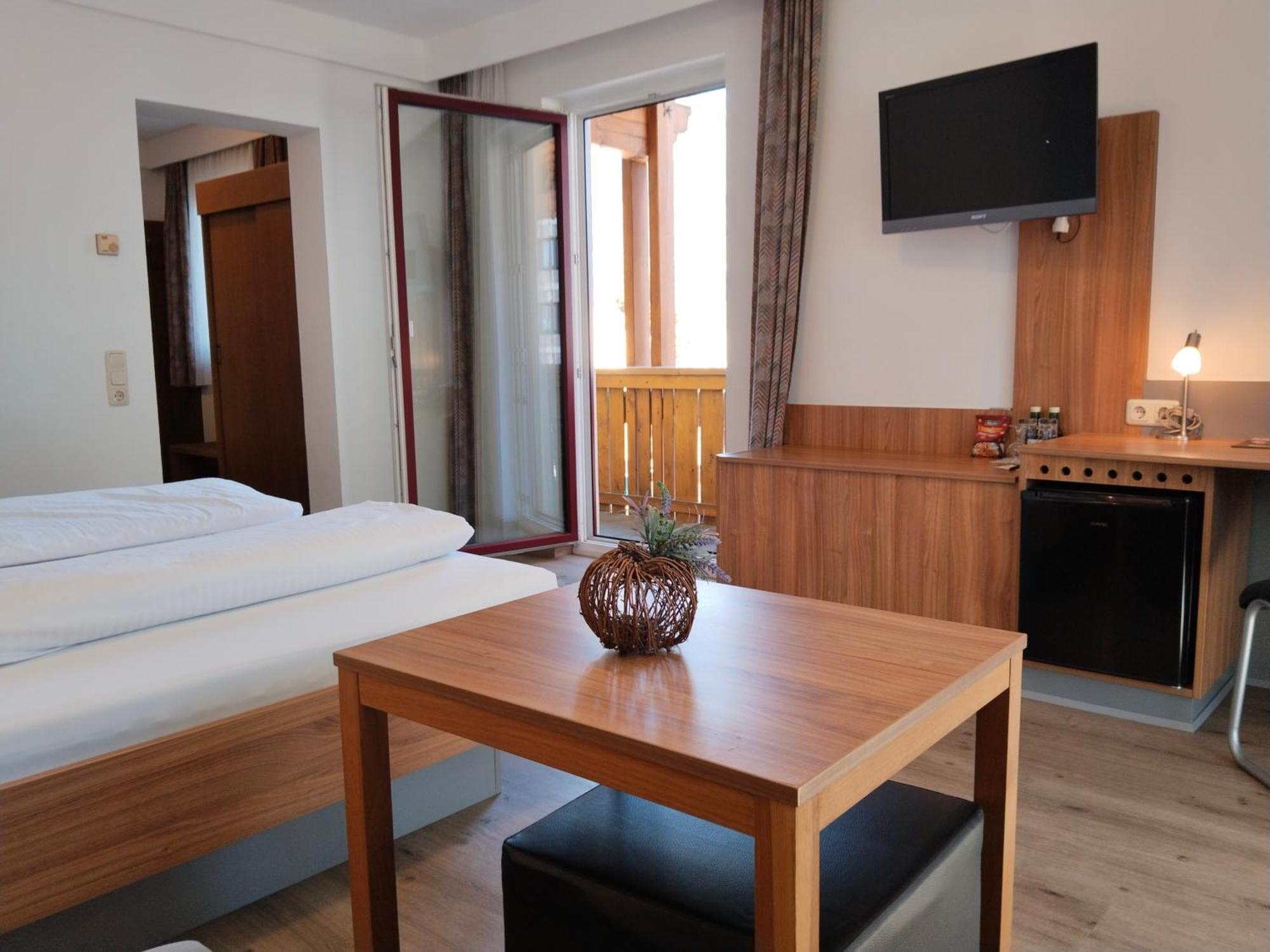 Dolomitenhotel Lienz Eksteriør billede