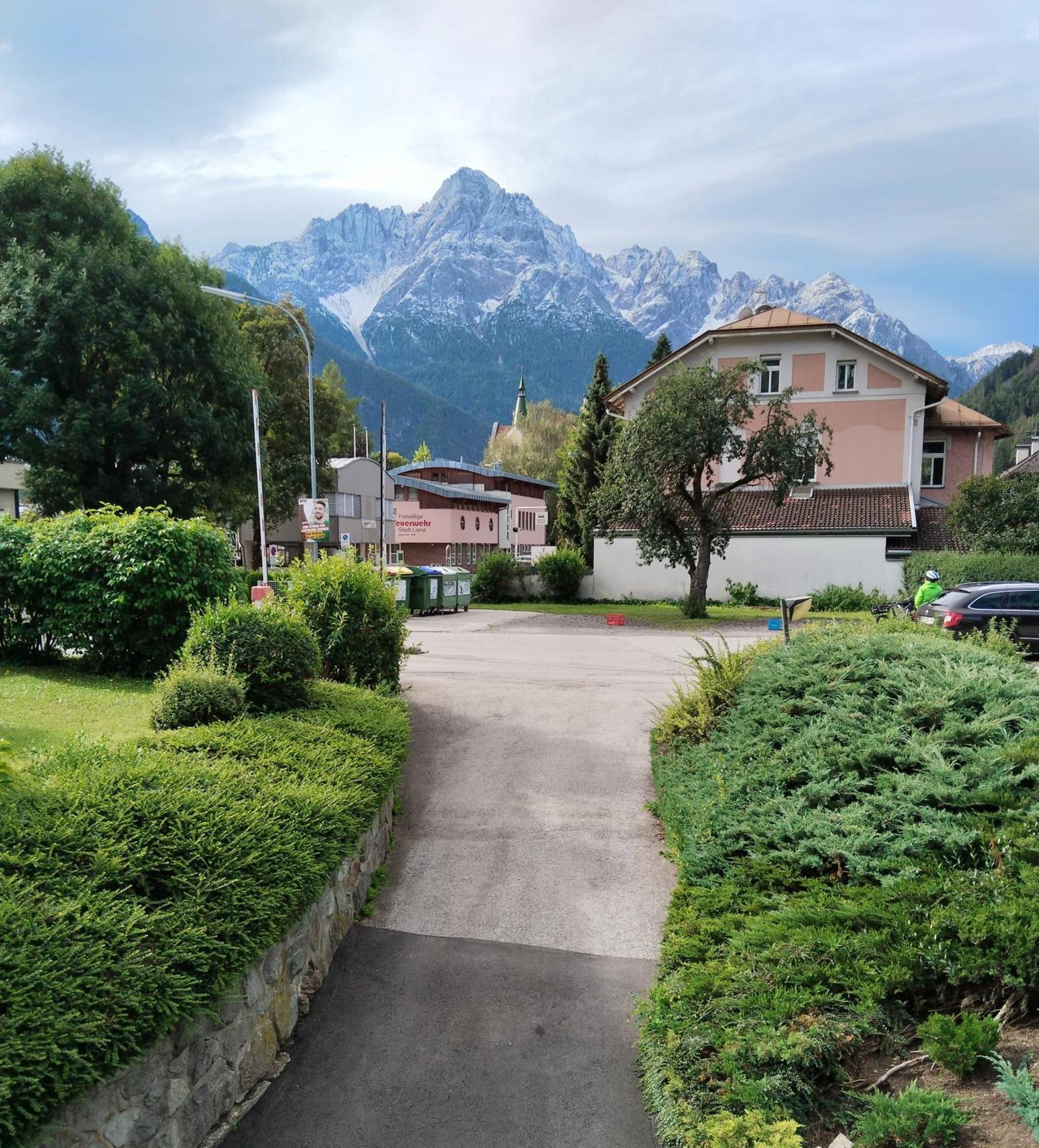 Dolomitenhotel Lienz Eksteriør billede